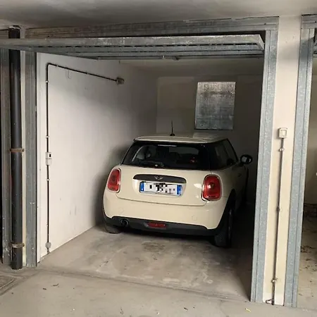 Interno 1 - Elegante Mini Affacciato Sul